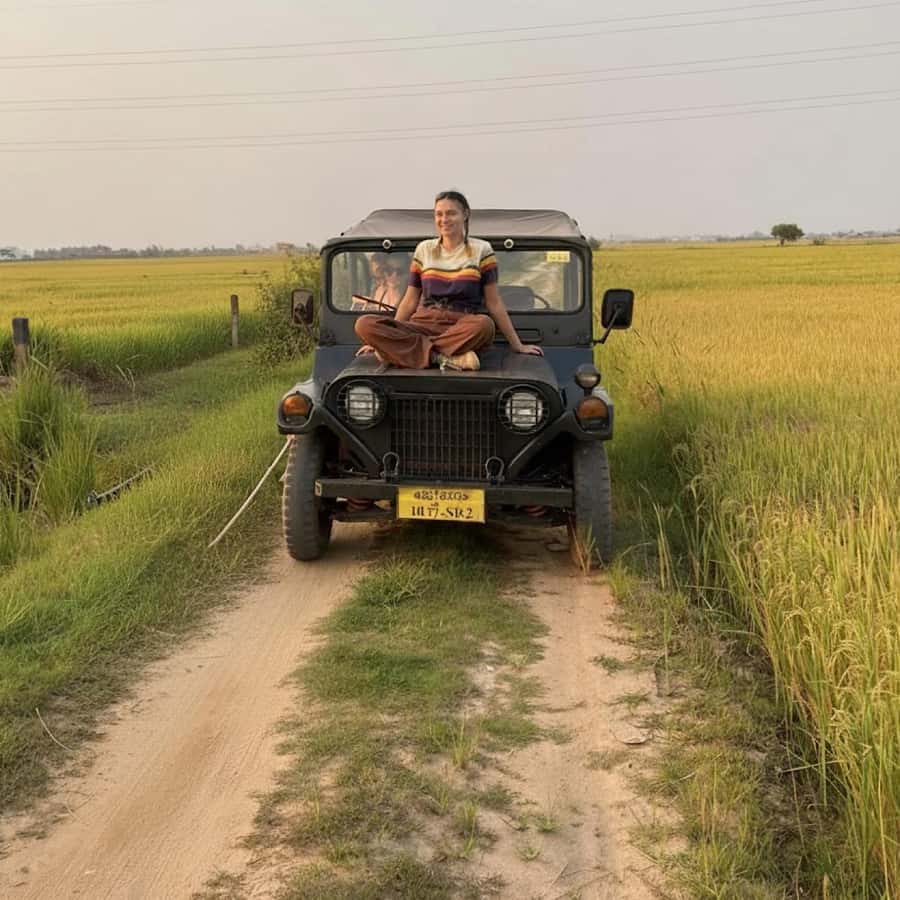 Siem Reap: Guided Countryside Sunset Tour by Jeep - Outskirts scenery: what you’ll see between town and the first viewpoints