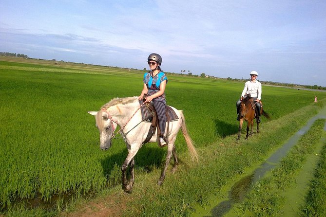 Siem Reap Happy Horse Riding Free Pick-up & Drop-off - Happy Shepherd Farm: a rare Western-style base in Siem Reap