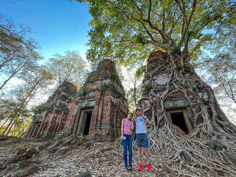 Siem Reap: Koh Ker, Beng Mealea, & Banteay Srei Join-in Tour - Beng Mealea: the jungle reclaiming the stones