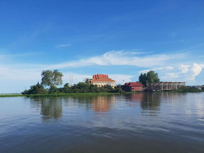 Siem Reap: Kompong Khleang Floating Village Guided Tour - Who this tour suits best (and who should skip it)