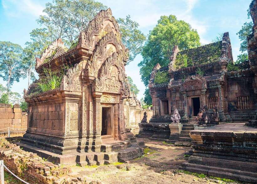 Siem Reap: Kulen Waterfalls and Banteay Srei Tour - Phnom Kulen: getting out of Siem Reap and into the right mood