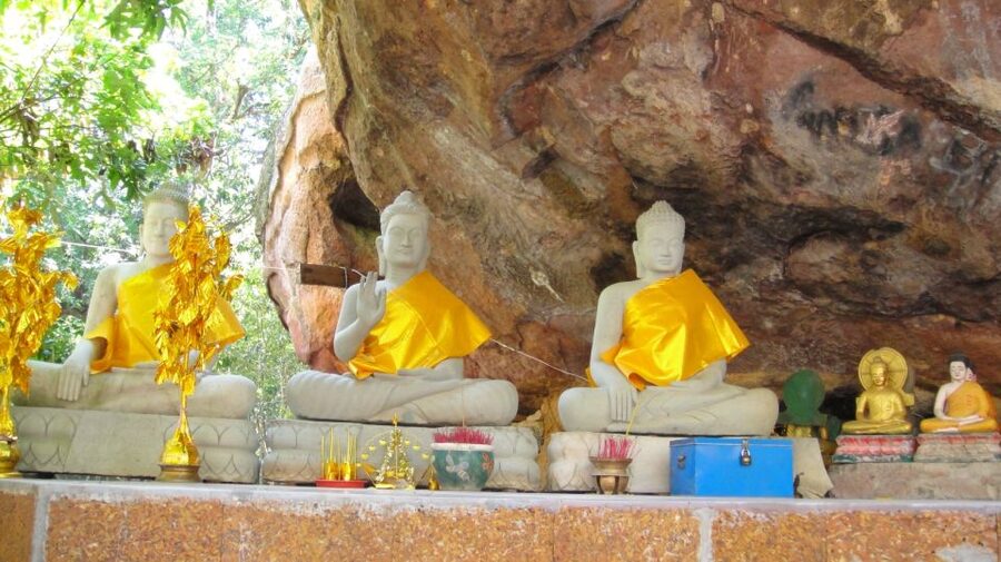 Siem Reap: Magical Kulen Mountain by Cambodiajeep - Lunch, Snacks, and What Your Guide Adds
