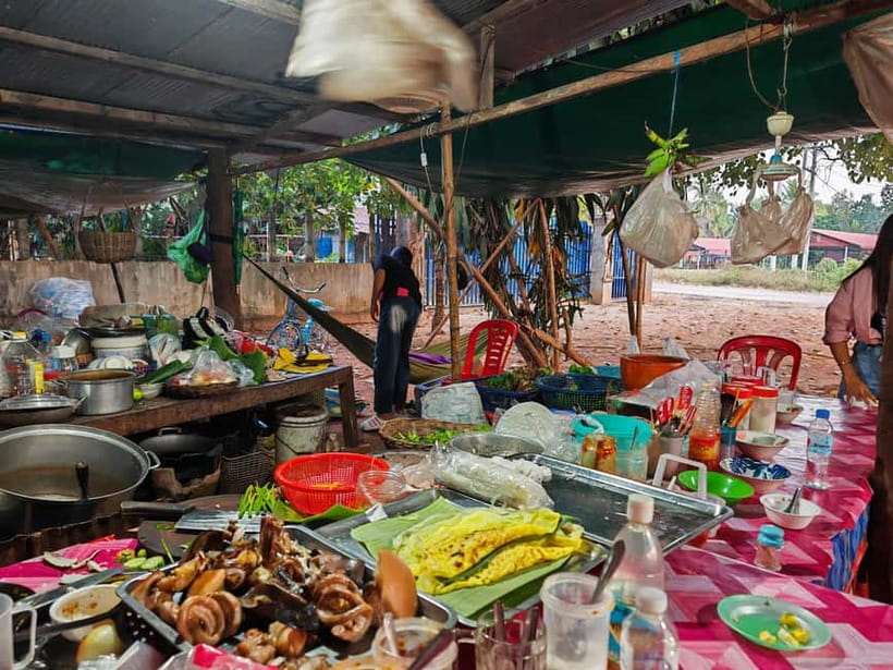Siem Reap: Monk Blessings and Village Life Scooter Tour - Sticky Rice Cakes, Sticky Fingers: Food Stops That Feel Useful