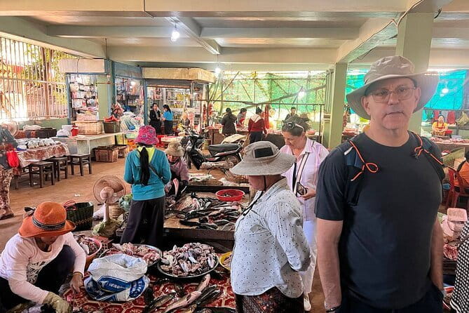 Siem Reap: Morning Bike Tours with Local Market & Lunch - The Southern Market Stop: Food You Can Actually Name