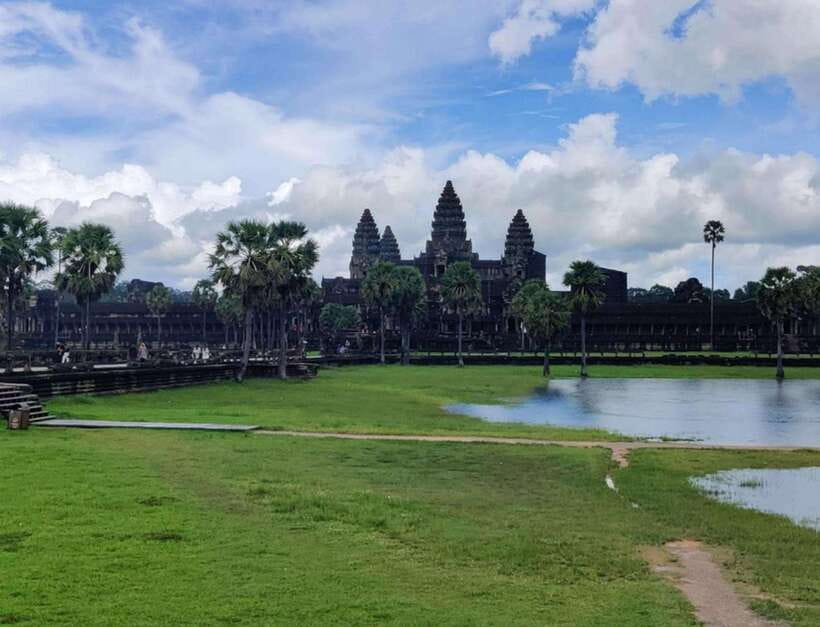 Siem Reap Private Car Charter with English Speaking Driver - How long is long enough? Picking between 8 and 12 hours