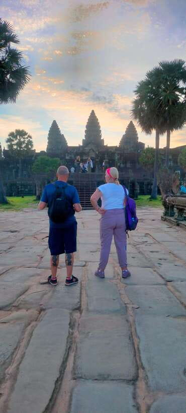 Siem Reap Private Tour: Angkor Wat Sunrise And Banteay Srei - Key Points to Know Before You Go