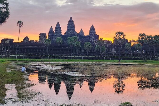 Siem Reap Shared Full-Day Guided Tour of Angkor Temples - Price and logistics: what $25 covers (and what it doesn’t)