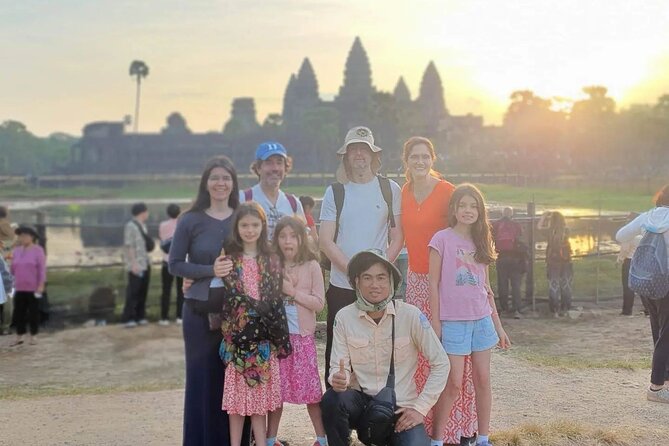 Siem Reap Shared Full-Day Guided Tour of Angkor Temples - Start in Siem Reap at 8:30–9:00: tickets before temples