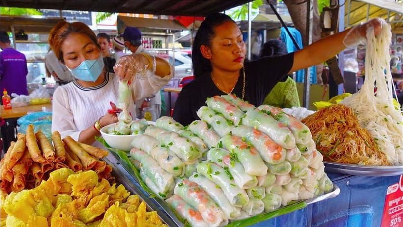 Siem Reap Street Foods Tour by Tuk Tuk with Personal Guide - Guide Power: How English Explanations Make the Food Meaningful