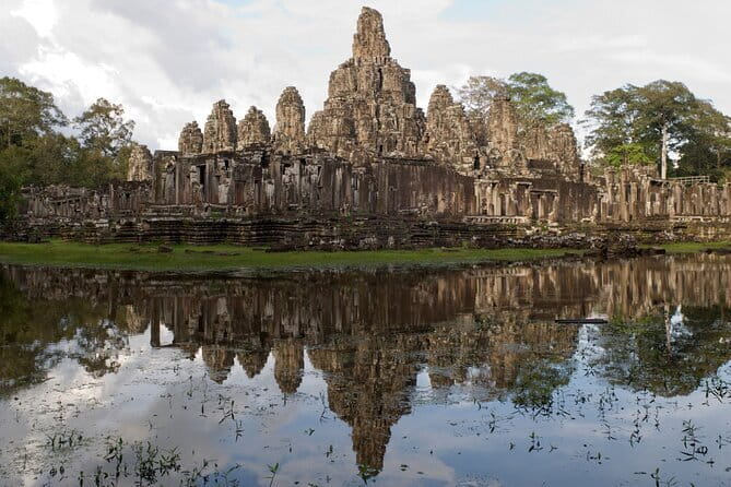 Siem Reap Sunrise Private Tour - Why the guide matters here (and why Chuop stands out)