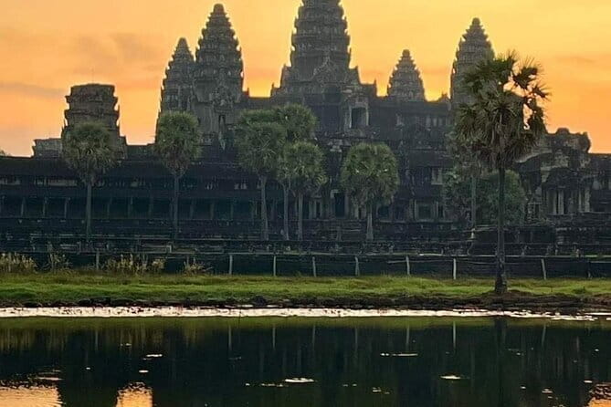Siem Reap Temple Tuktuk Tour: Explore Angkor Wat and beyond. - Key highlights you’ll feel right away