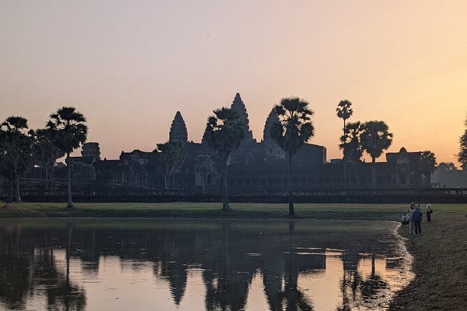 Siem Reap Temple Tuktuk Tour: Explore Angkor Wat and beyond. - Why this temple tuktuk loop is such good value in Siem Reap