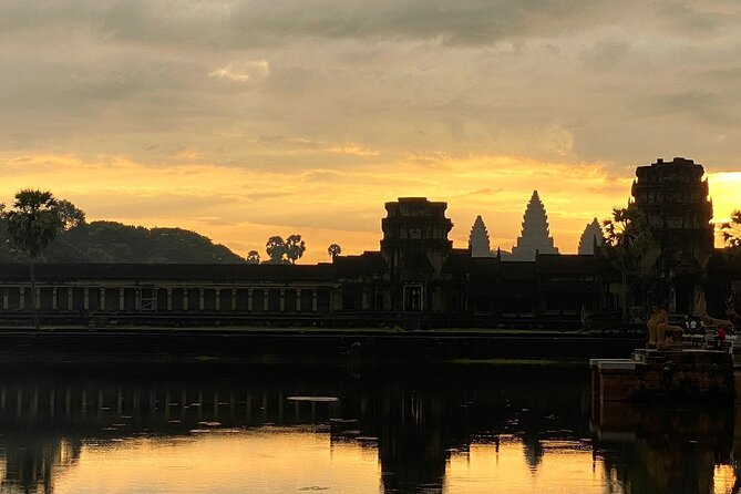Siem Reap To Phnom Penh Private Transfer Mini-Van-Car - Pickup Options From Siem Reap, and Drop-off Into Phnom Penh