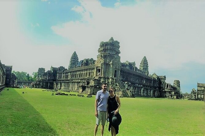 Siem Reap Tour: Angkor Wat Sunrise, Bayon, Ta Prohm, Banteay Srei - Ta Prohm: Tomb Raider vibes, but do it with a plan
