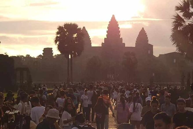 Sunrise Angkor Wat, Angkor Thom Ancient Capital, Ta Promh - Sunrise Angkor Wat: why that early start is the whole point