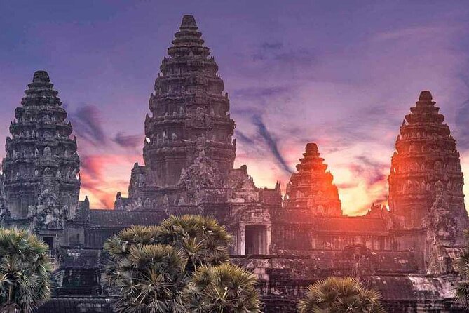 Sunrise Angkor Wat, Angkor Thom Ancient Capital, Ta Promh - Entering Angkor Wat with real context, not just photos