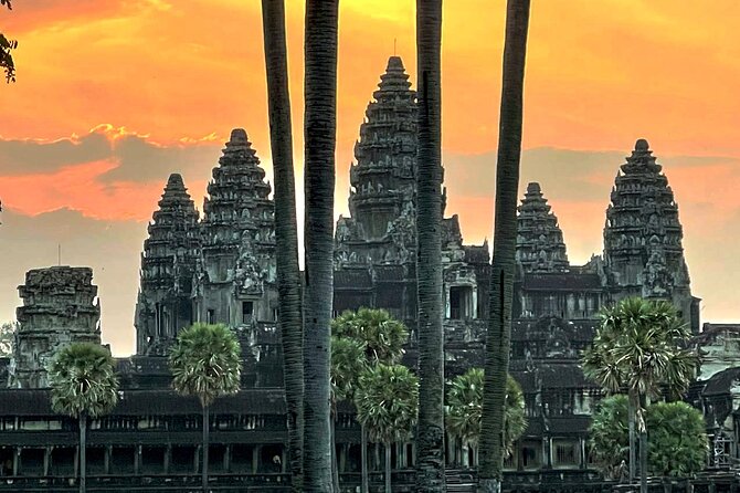 Sunrise in Angkor and Banteay Srei Private Tour - Price and value: what $135 includes, what you pay separately
