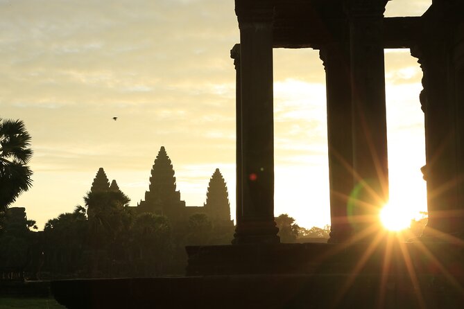 Sunrise Tour of Angkor Temples from Siem Reap - Sunrise departure from Siem Reap: what “4:00am” really means