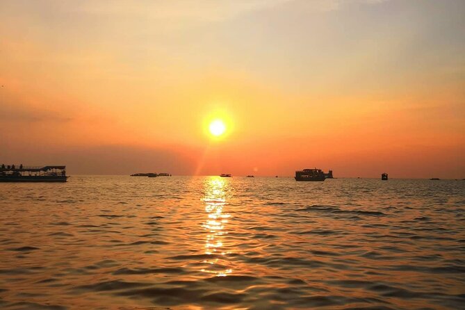Sunset Dinner and drinks includes a Floating Village cruise tour. - Price and value: is $49 worth it?