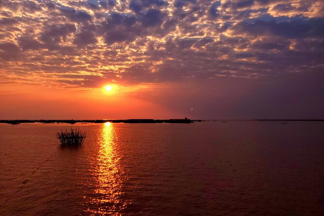 Sunset Dinner and drinks includes a Floating Village cruise tour. - Family-friendly or not: who should book this cruise