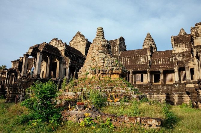 The Ultimate Angkor Wat Temple Private Day Trip - Planning your day: timing, heat, and what to wear