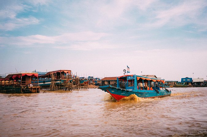 Tonle Sap Lake Sunset Cruise from Siem Reap - The people factor: guides and drivers set the mood