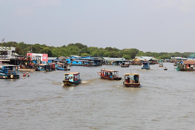 Tonle Sap Lake Sunset Cruise from Siem Reap - Wat Athvea: a quiet 12th-century warm-up outside Angkor