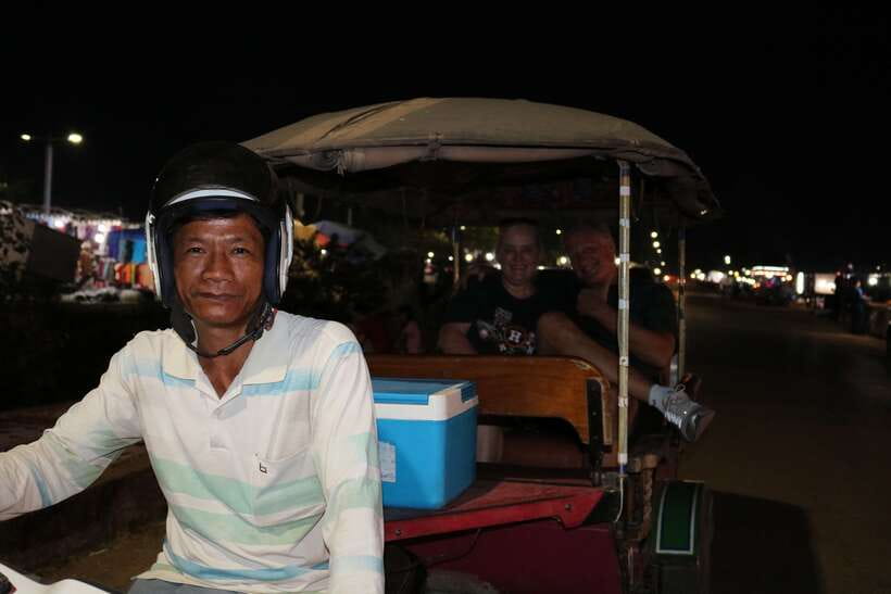 Twilight Tastes of Siem Reap Include Dinner - The big local picnic spot and Siem Reap night market glow