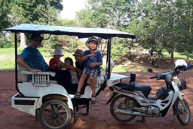 Ultimate Angkor Wat Sunrise, Bayon, Ta Prohm Temple - Getting to the temples: air-conditioned transport and the calm factor