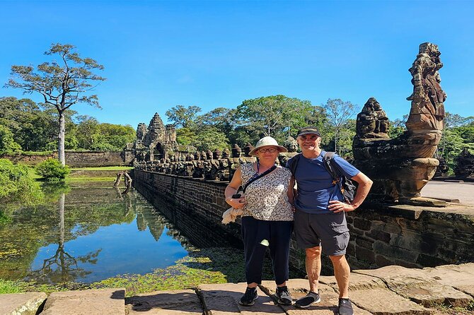 Ultimate Half Day Tour- Angkor Wat, Ta Promh and Bayon Temple - South Gate of Angkor Thom and the Bayon Area: Short Stop, Strong Impact