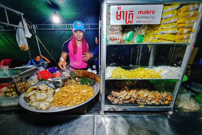 Ultimate Siem Reap Food Tour (10 Locals Tasting with Drinks & Transport) - Stop 2: Siem Reap Night Market—Where You Graze Like a Local
