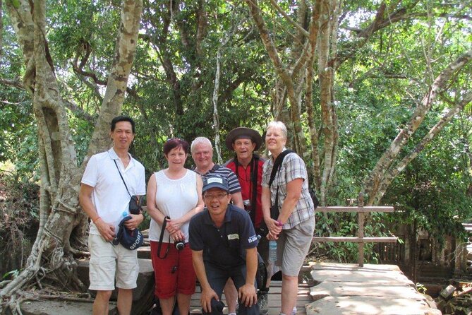 Waterfall & River of 1000 Siva Linga- Kulen Mountain Private Tour - River of 1000 Shiva Lingas: the sandstone riverbed walk you remember