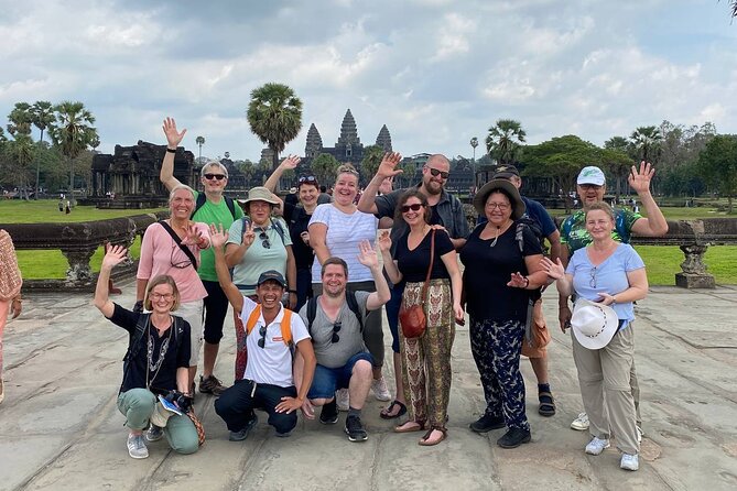 Wildlife Expedition: Elephant Sanctuary, Kbal Spean Banteay Srei - Pickup timing in Siem Reap: comfort first, crowds second